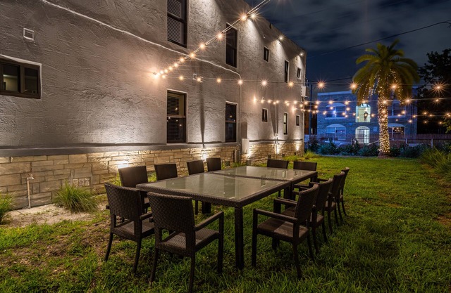 Gorgeous Apartment with Free Parking