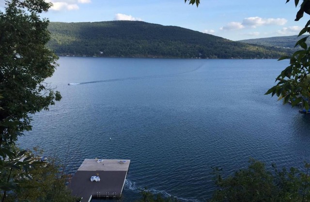 Precioso condominio frente al lago Canandaigua