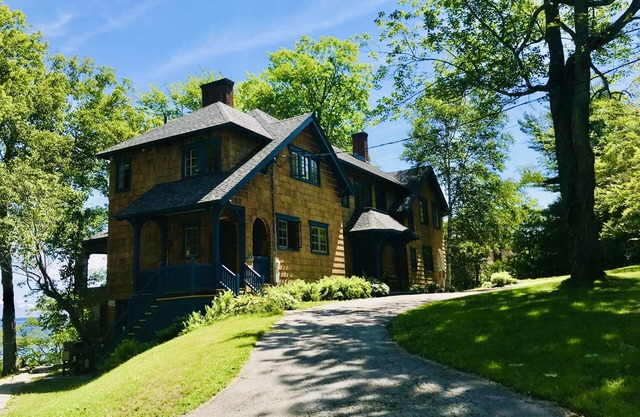 Precioso retiro frente al mar en Penobscot Bay