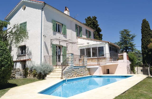 Preciosa casa en Cabris con WiFi