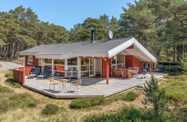 Preciosa casa en Nexø con sauna
