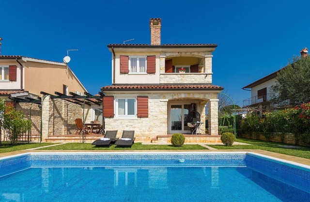 Preciosa casa en Porec