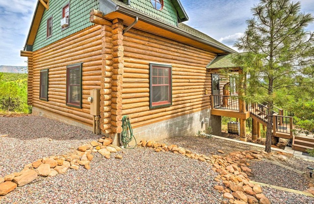 Gorgeous Payson Vacation Home w/ Scenic Views