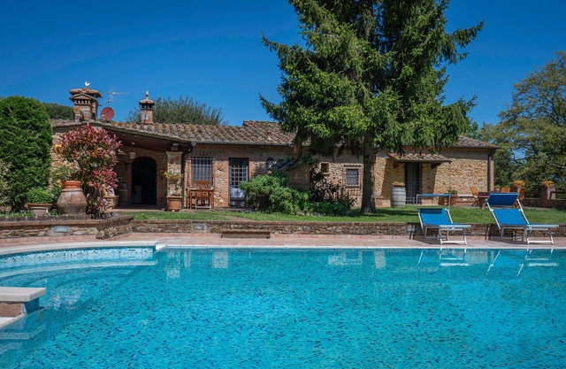 Villa en Gambassi Terme con 5 habitaciones, capacidad 12
