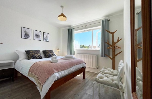 Casa-Baño Privado-Moderno-Grace's Place in Ely