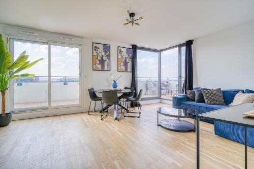 Grand appartement avec belle vue Paris