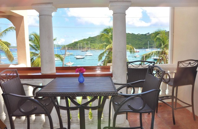 Grande Bay Resort - Indigo Blue Luxury 1BR Condo frente al mar!