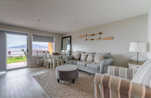 Grandview Lake View 105! Condominio de lujo frente al mar, con capacidad para 6!