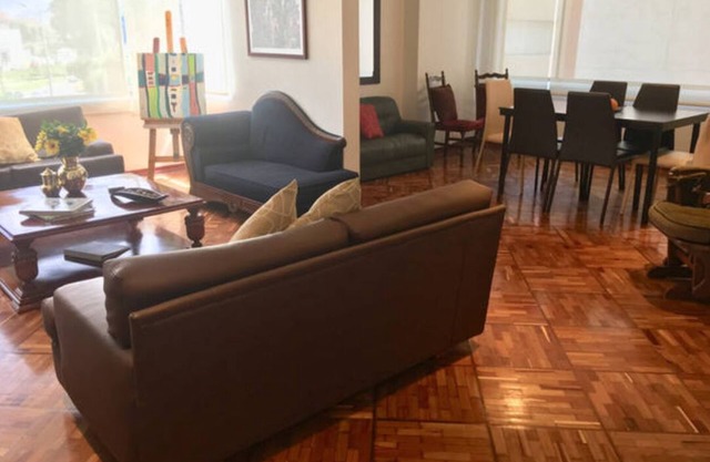 En Zona Hotelera Calle 100 Claro Amplio 2200 Ft2 Renovado
