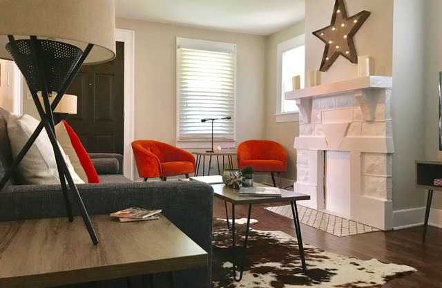 ¡Buena ubicación! Trendy East Nashville muy cerca del estadio Nissan y del centro