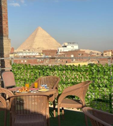 Great Pyramid view Lodge