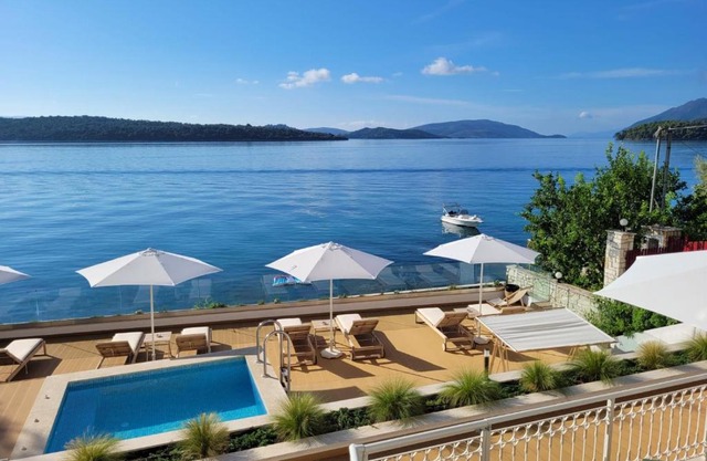 Greek Beach House Complex B4