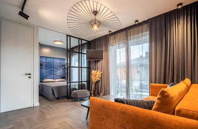 Green Shine Apartment, By Cohost