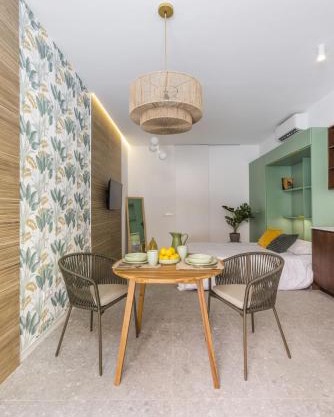 Green suite by Concept Flats