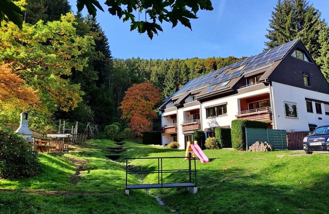 Casa grupal para 21 o 32 personas en la región de Harz de Sauerland con jardín en el bosque