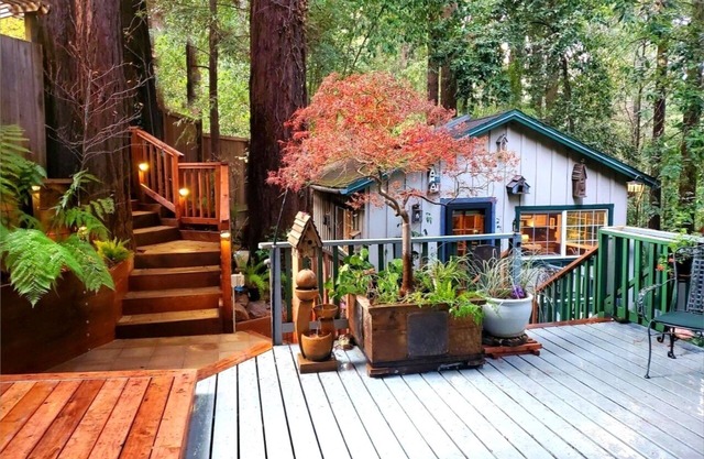 Guerneville Cottage, cubiertas, tragaluz, jacuzzi! Escapada romántica perfecta!15% de descuento