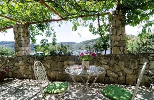 Guest House Busurelo - Apartamento con terraza y vista al mar (Donji apartman)