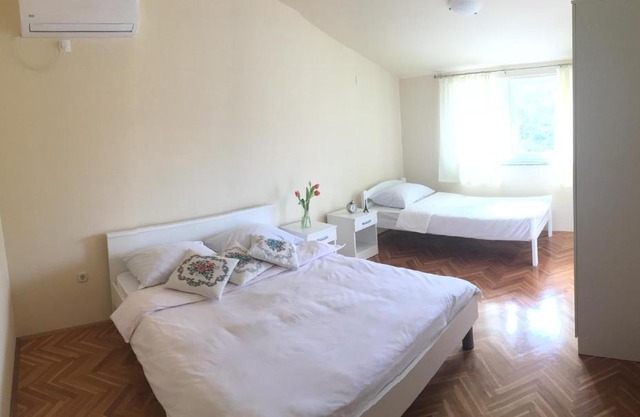 Guest house Pezer