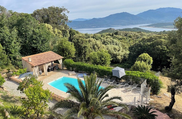 Habitación con vista al mar
