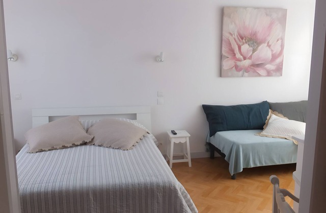 Habitación de huéspedes Heraudeau 1 - con jardín común y aire acondicionado