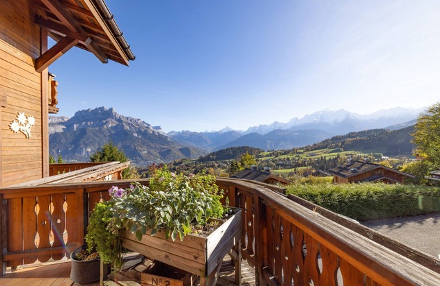 Casa de huéspedes 'Chambre D'hôte Dans Un Chalet' con vistas a la montaña y Wi-Fi