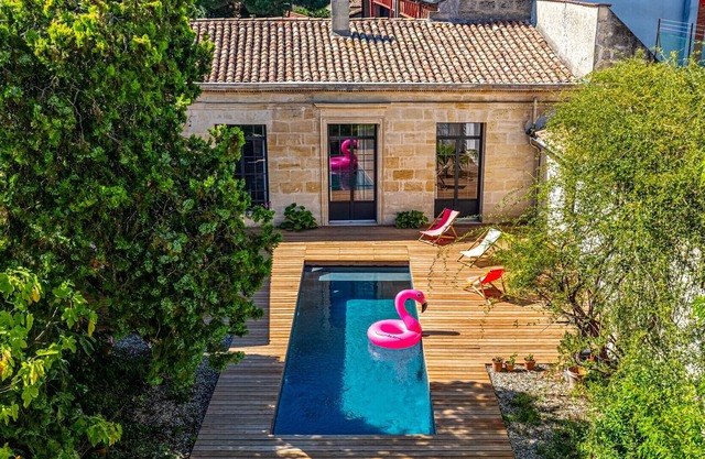 GuestReady -Apartamento con jardín y piscina