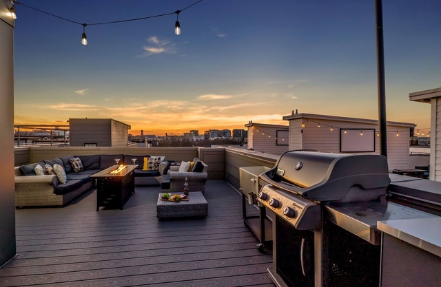Gulch Melody - Private Rooftop - Heart of Gulch