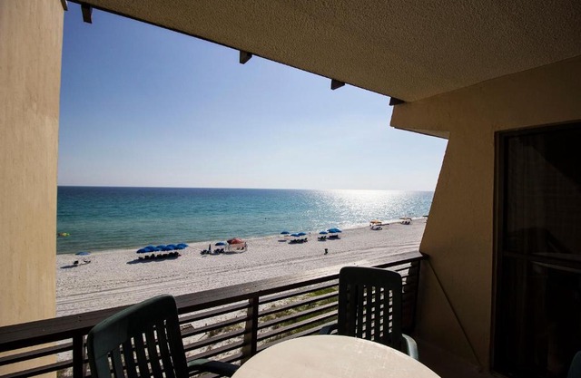 Gulf Gate 410