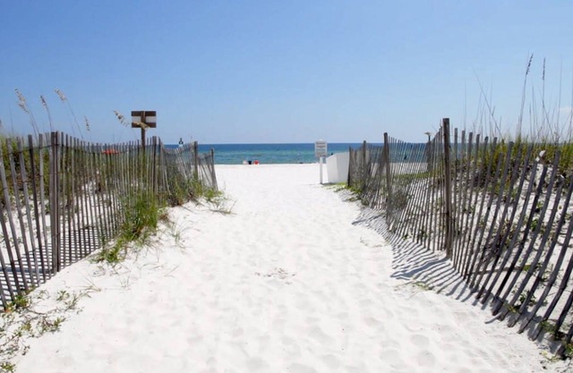 Gulfside Townhome 32 Beachfront Townhouse w Pool