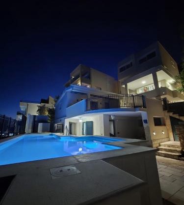 GV - Holiday home with MagnaPool