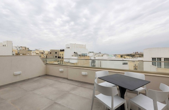 Gzira Suite 13-hosted by Sweetstay