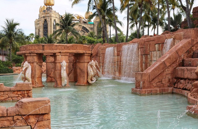 Harborside Resort & Vacation Rentals at Atlantis