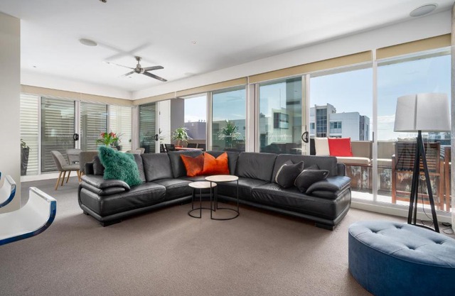 Harbourside Penthouse by Terminus