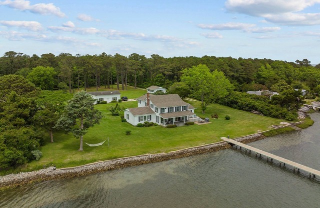 Harold's House: casa de 4 dormitorios / 3 baños en Gloucester, capacidad para 10