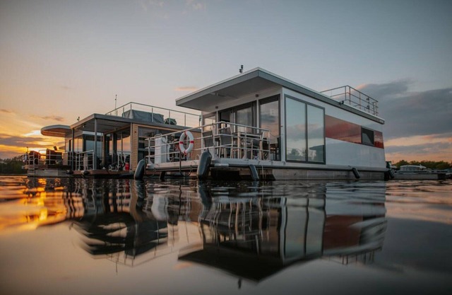 Hausboot am Prerauer Stich en Zehdenick