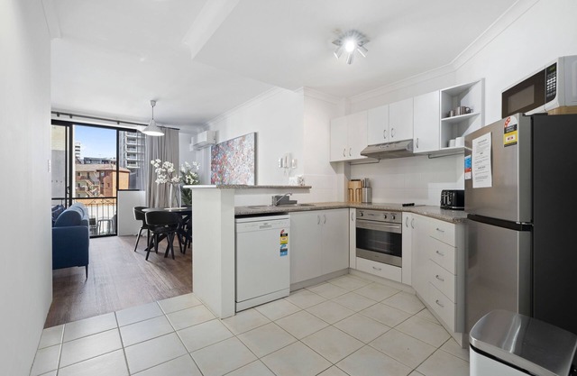Hay Street, East Perth 1 Bedroom Apts by WorldWide Welcome