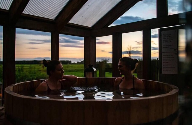 Preciosa cabaña victoriana junto a la reserva natural con jacuzzi de leña