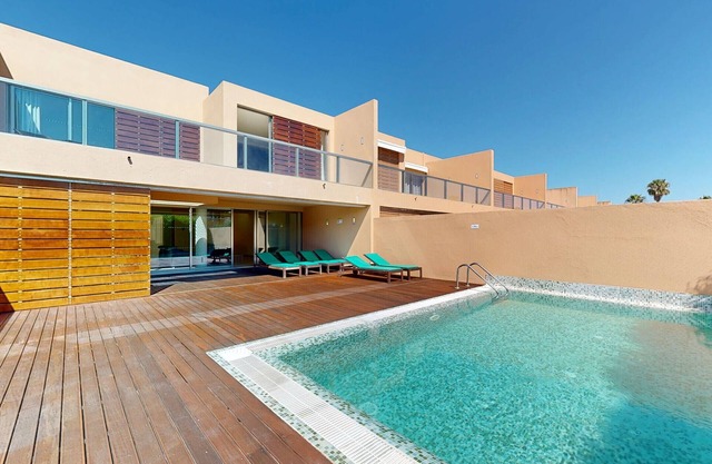 Herdade dos Salgados, Villa V3 com Piscina Privada