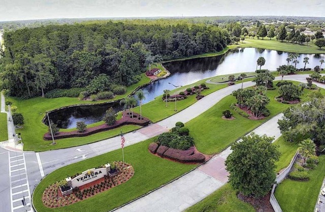 Hermoso apartamento en Ventura Country club