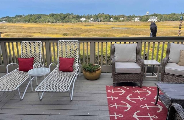 ¡Nuevo! Heron Marsh 18 en Salt Marsh en Litchfield Beach