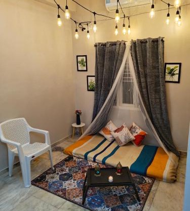 Hidden Gem - Private 1BHK, Fully Furnished Elegant Stay with Indoor Canopy & Fast Wi-Fi