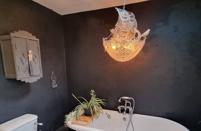 Rural-Romántico-Quirky-Baño Privado-Vista al Jardín