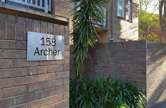 Apartamento moderno y fresco de 2 dormitorios en una ubicación fantástica.