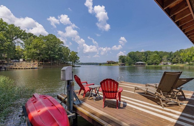 Hillcrest at Lake Gaston