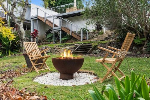 Hillside Hamptons Indoor Fire and Fire Pit