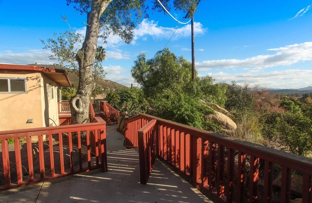 Apartamento Hilltop Efficiency y patio con vista panorámica