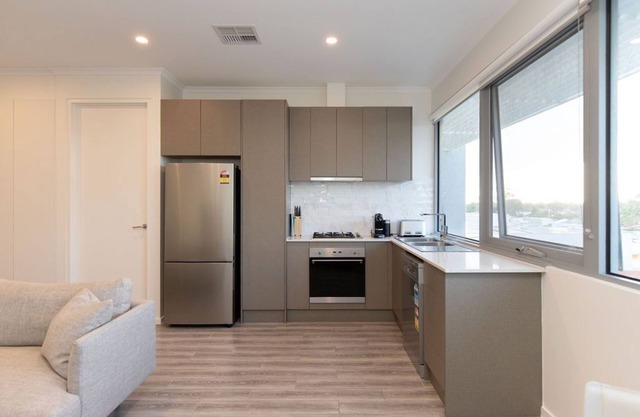 Hilton Executive Apartments #5 - *$0 Cleaning fees*