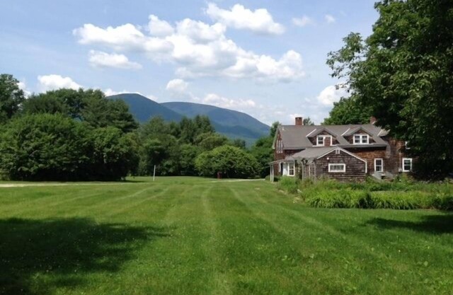 Histórico 1780 Manchester Farm House con vistas a la montaña y 7 dormitorios