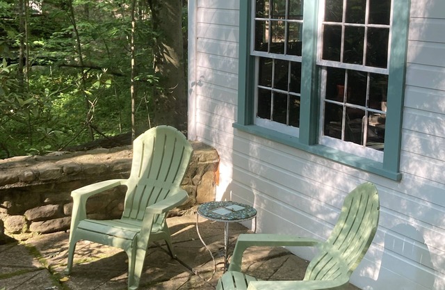 Historic & Eclectic~ An experience in the woods~~