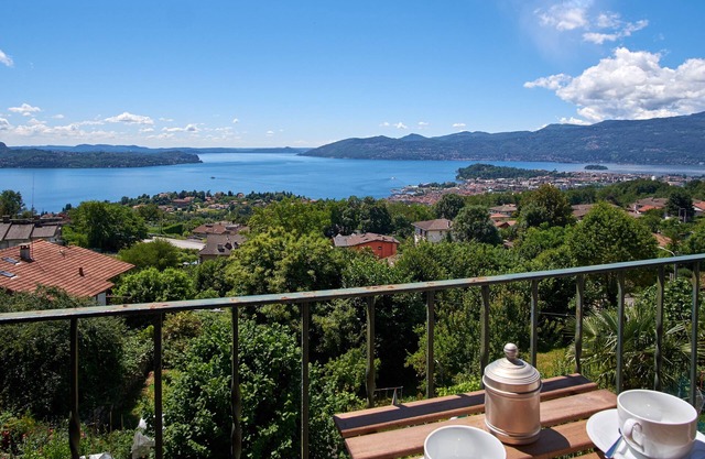Histórica casa unifamiliar de cuatro habitaciones con maravillosa vista al lago